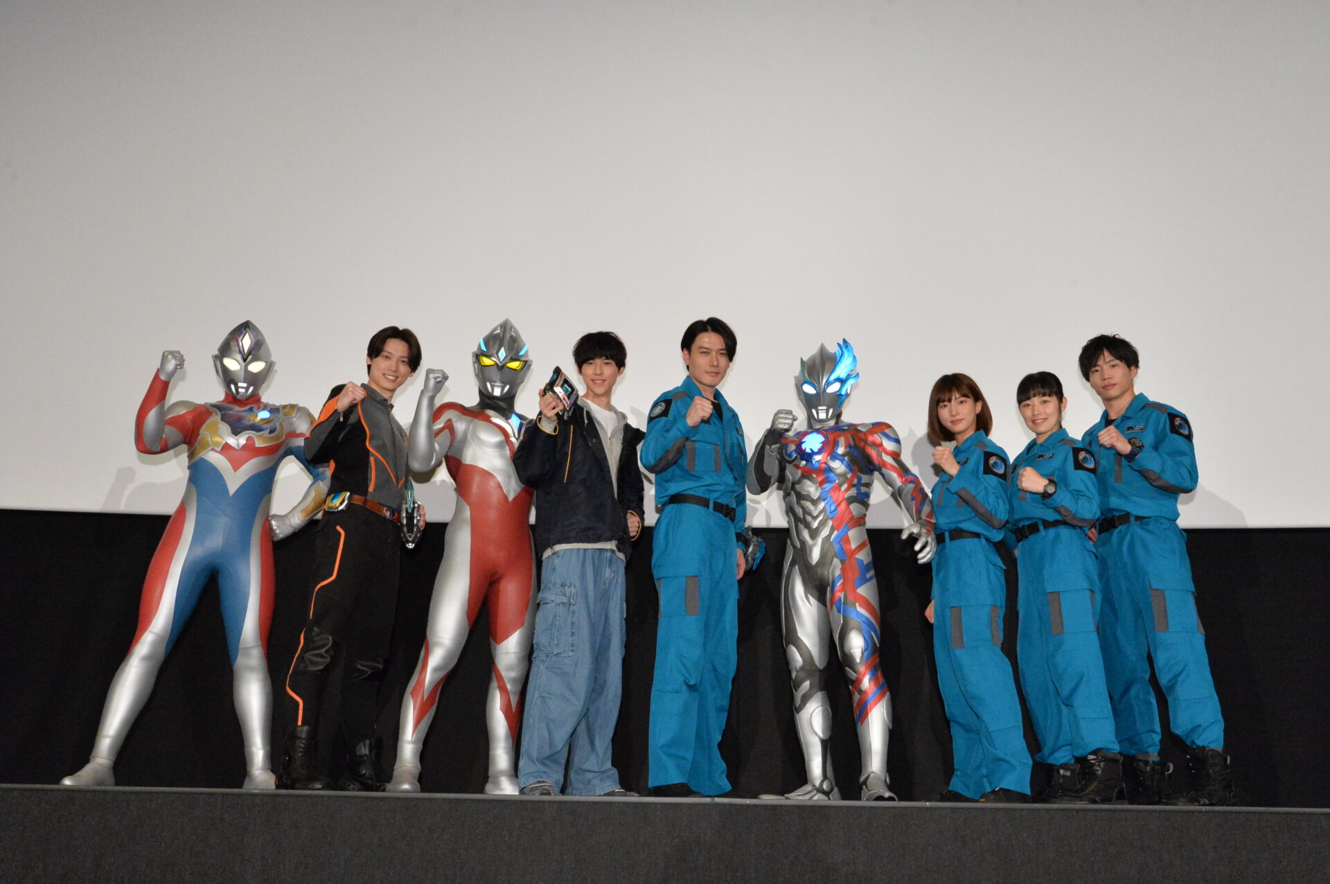 ULTRAMAN BLAZAR THE MOVIE Grand Finale! The Baton of the Light is ...